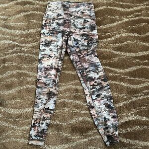 Lululemon align multi pattern 25’ leggings